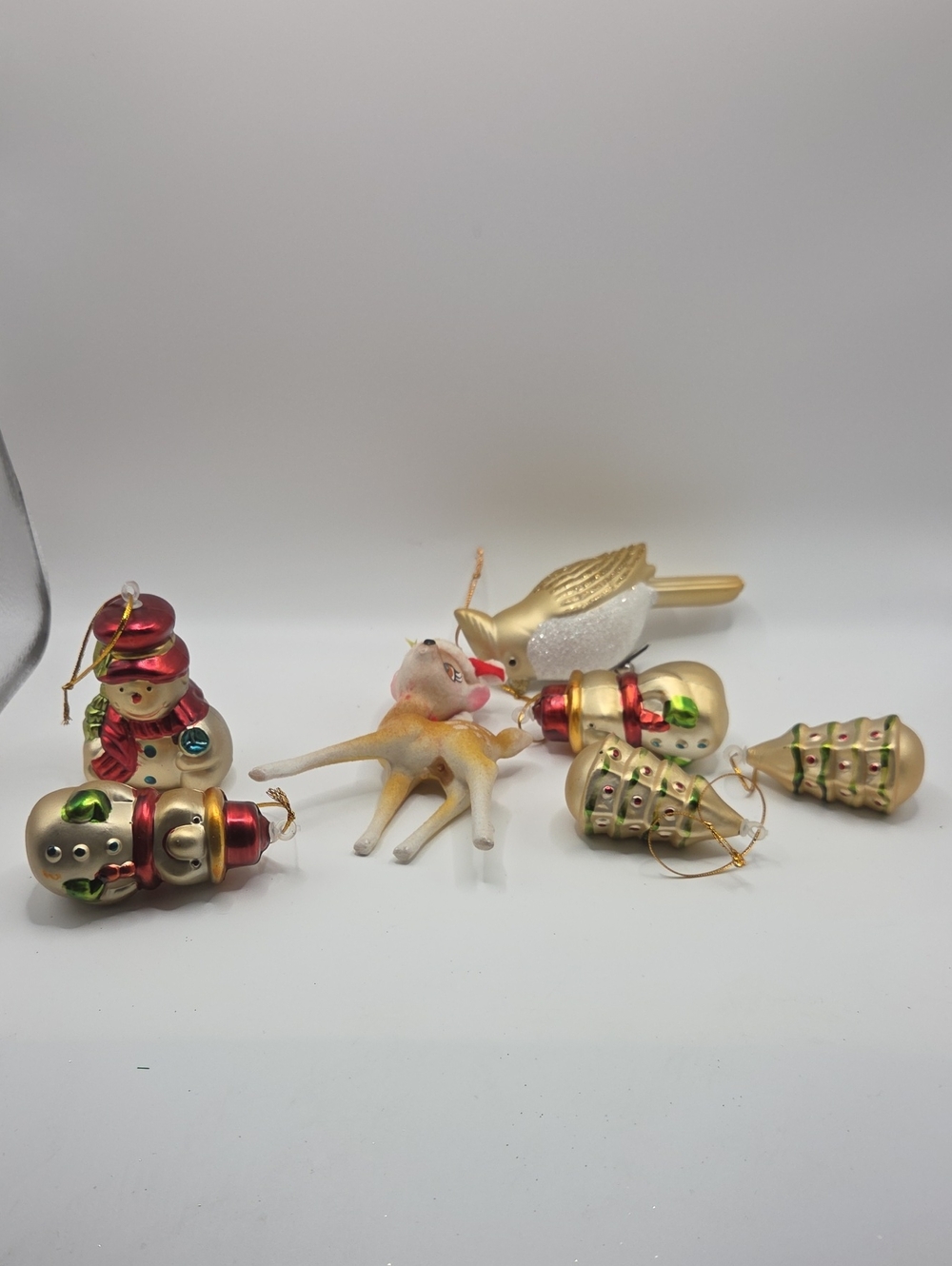 Vintage-inspired Gold and Red Holiday Ornament Set